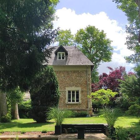 Pavillon C.R Panzió Isles-sur-Suippe Kültér fotó